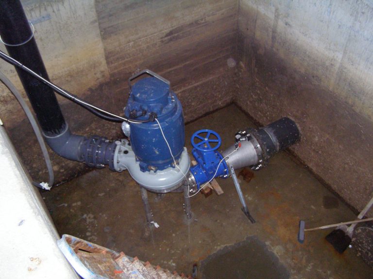 PXFLOW submersible pump dry pit 45kW for sea water Papantonatos